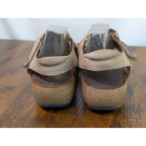 Taos Trulie Women's US 8 Adjustable Mixed Materials Strappy Sandals - Picture 10 of 16